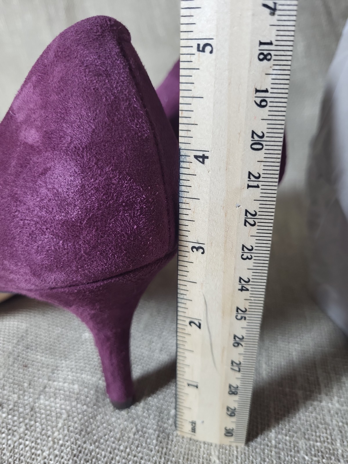 Cole Haan Plum Purple Suede Pointed Toe Pumps Heels Womens 9.5B