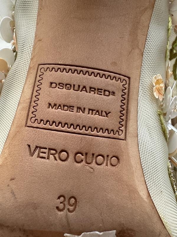 Women’s Dsquared² heels beige lace 38