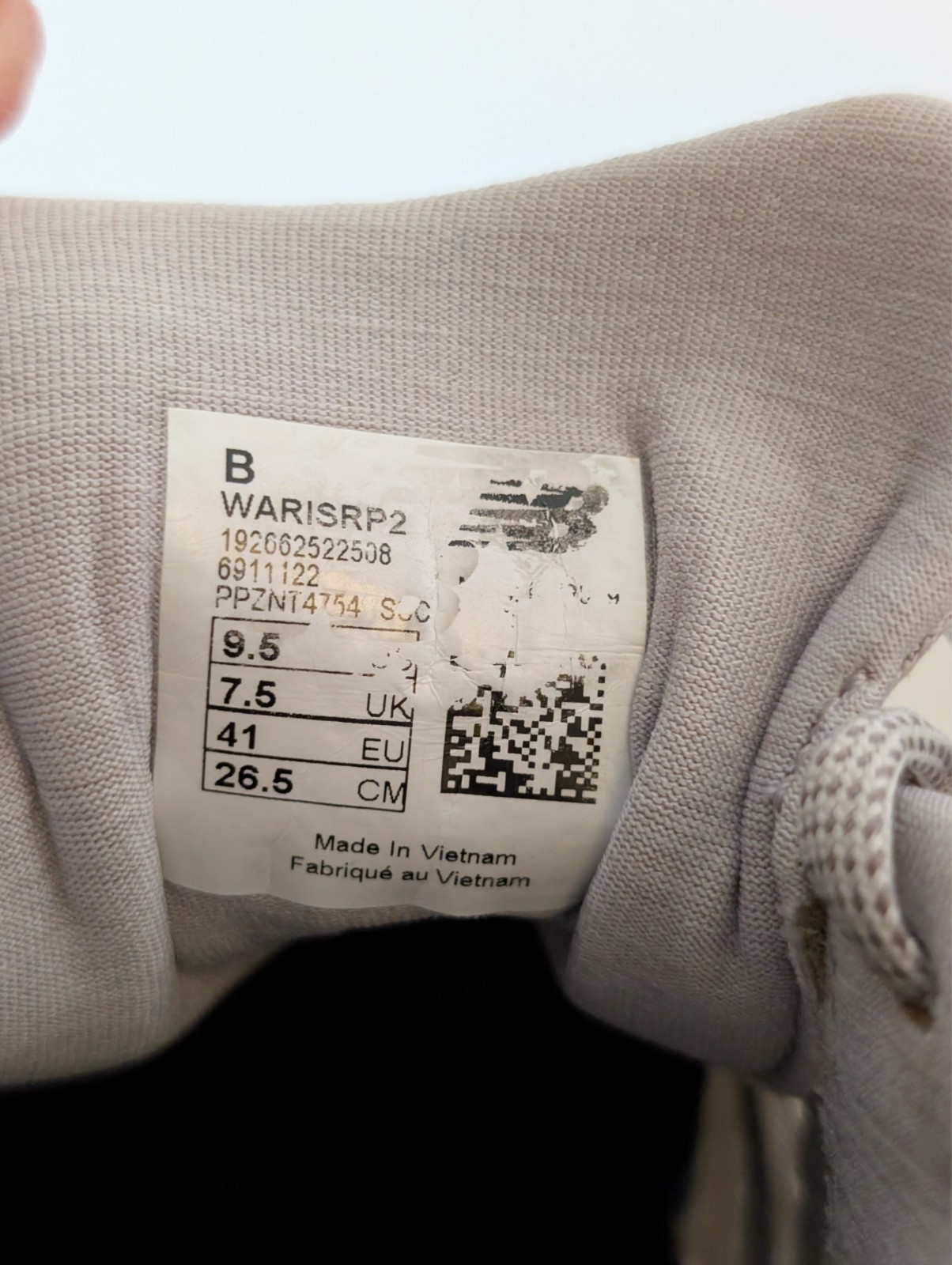New Balance Grey Lavender Fresh Foam Arishi V2 Sneakers Size 9.5