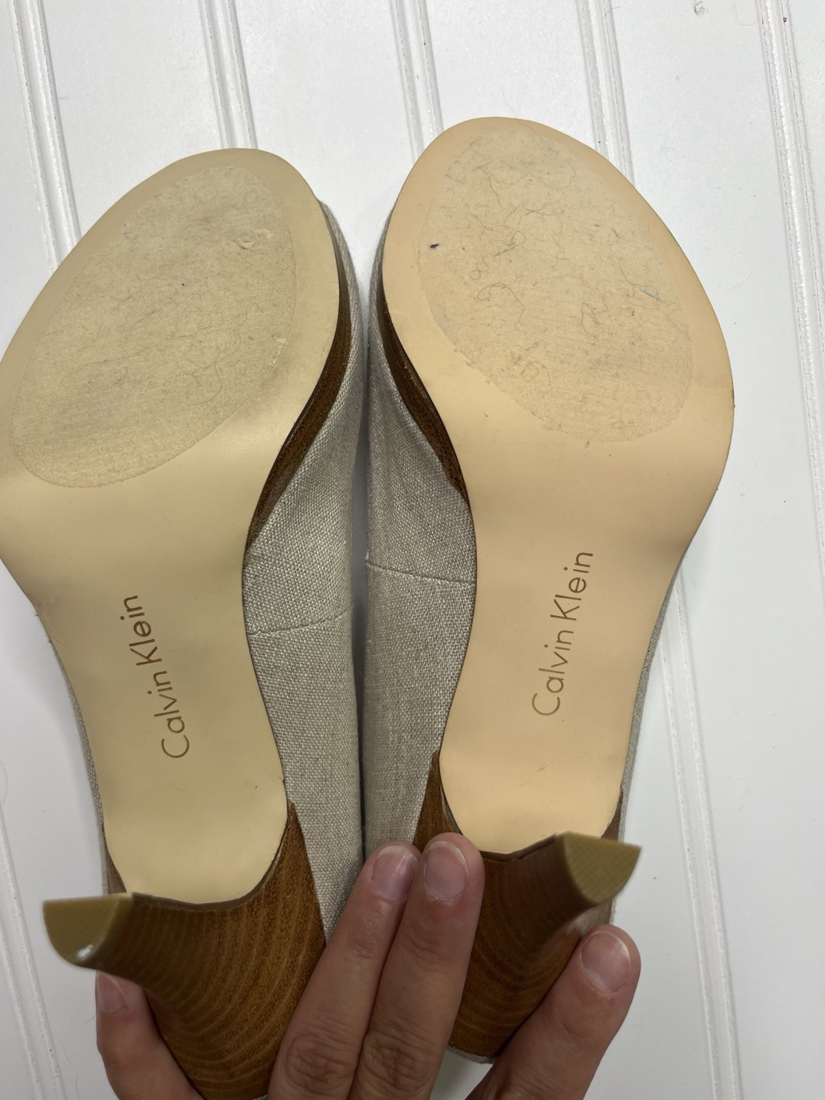 Calvin Klein Kail Women’s Peep Toe Pump Heels Classy Beige Linen Heels 7.5 M