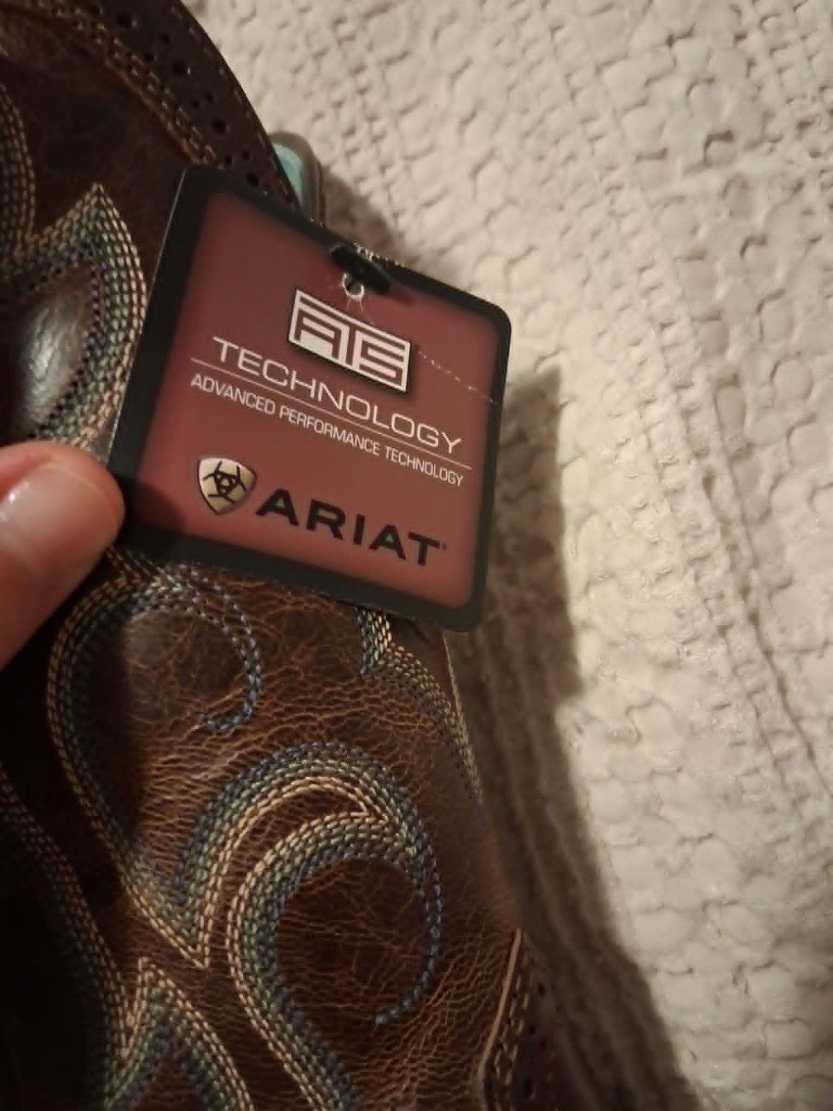 NWT – Women’s Ariat Rawhide Square Toe, 11″H, Sassy Brown Boots, Size 6B