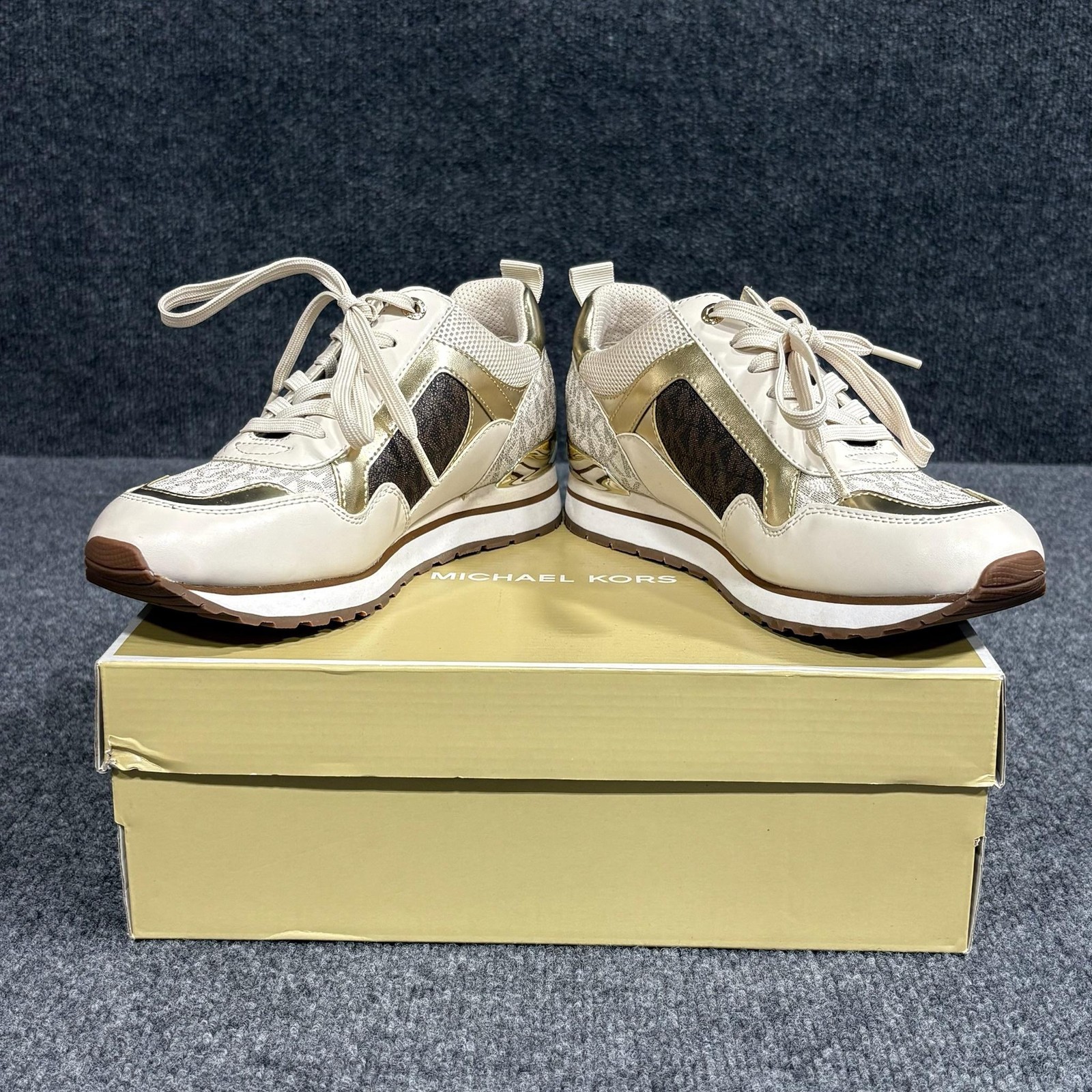 Michael Kors Shoes Womens Size 7 Gold Wilma Trainer Logo Colorblock Sneakers