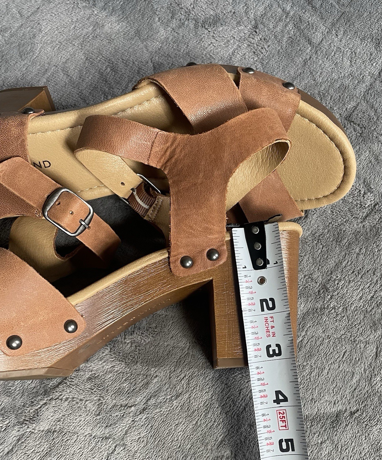 Lucky Brand Haidlee Block Heel Sandals Womens Size 9M Leather 3.25” Heel Latte