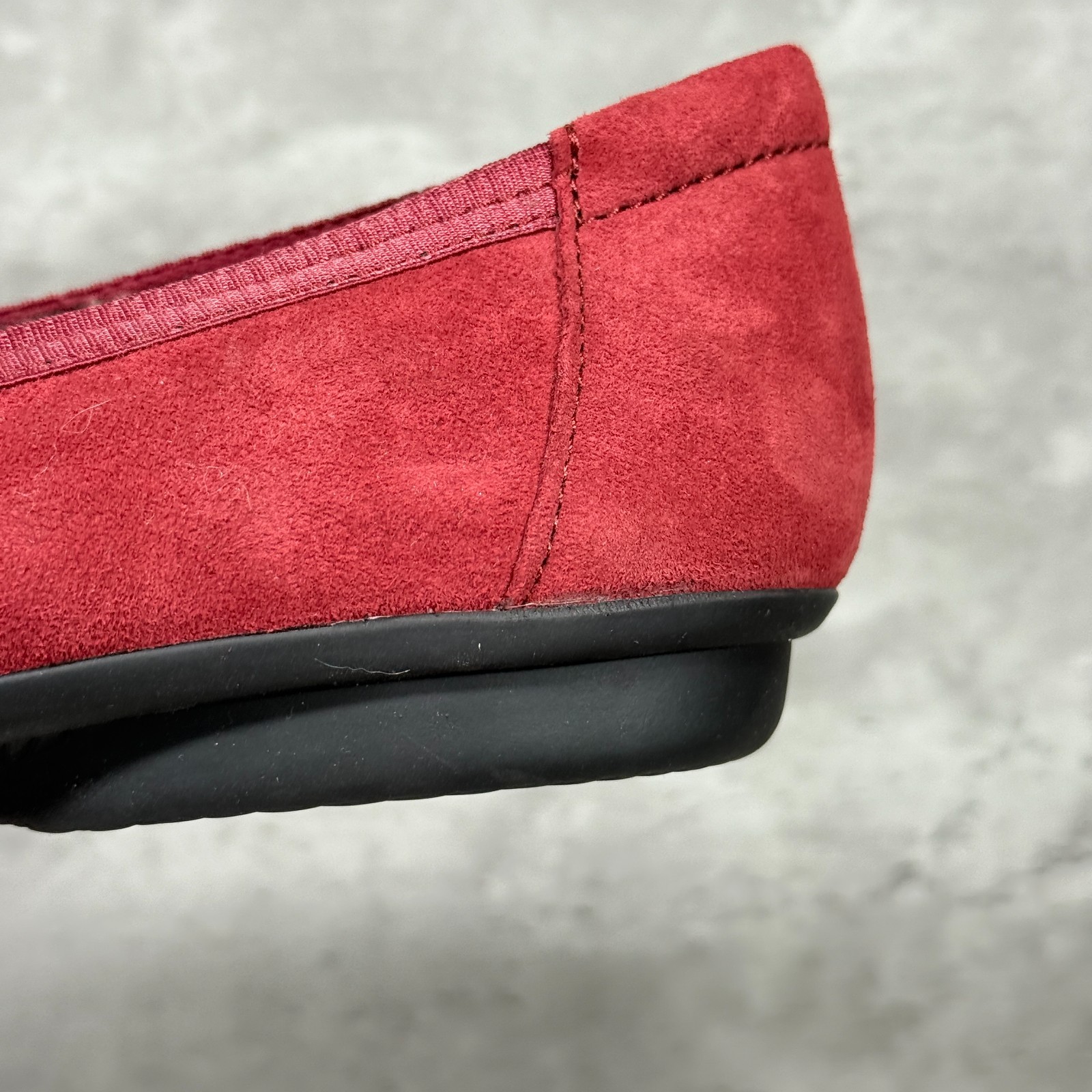 Collection by Clarks Gracelin Zone Red Suede Slip On Ballet Flats Women’s 9.5 W