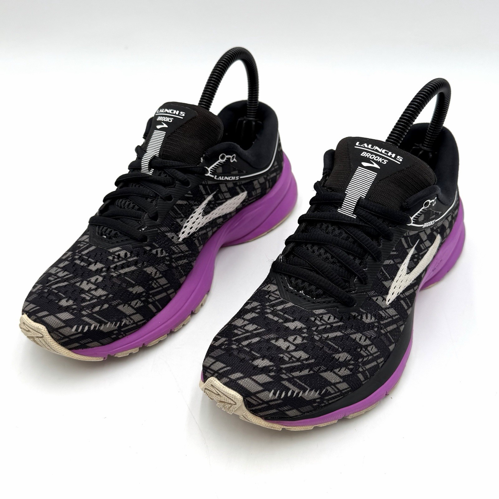 Brooks Launch 5 Womens Size 7 Running Shoes Sneakers 1202661B090 Black Purple