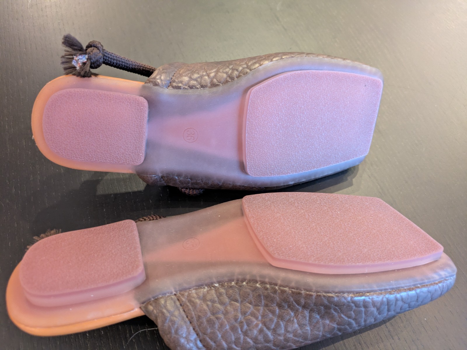 NWOT Slip-on Shoes W/ Square-Toe Design, Textured Leather, Bows Sz 36 Eu
