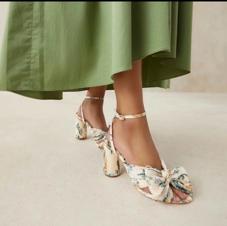 Loeffler Randall Camellia Pleated Bow Heels in Nova Floral Size 9 B