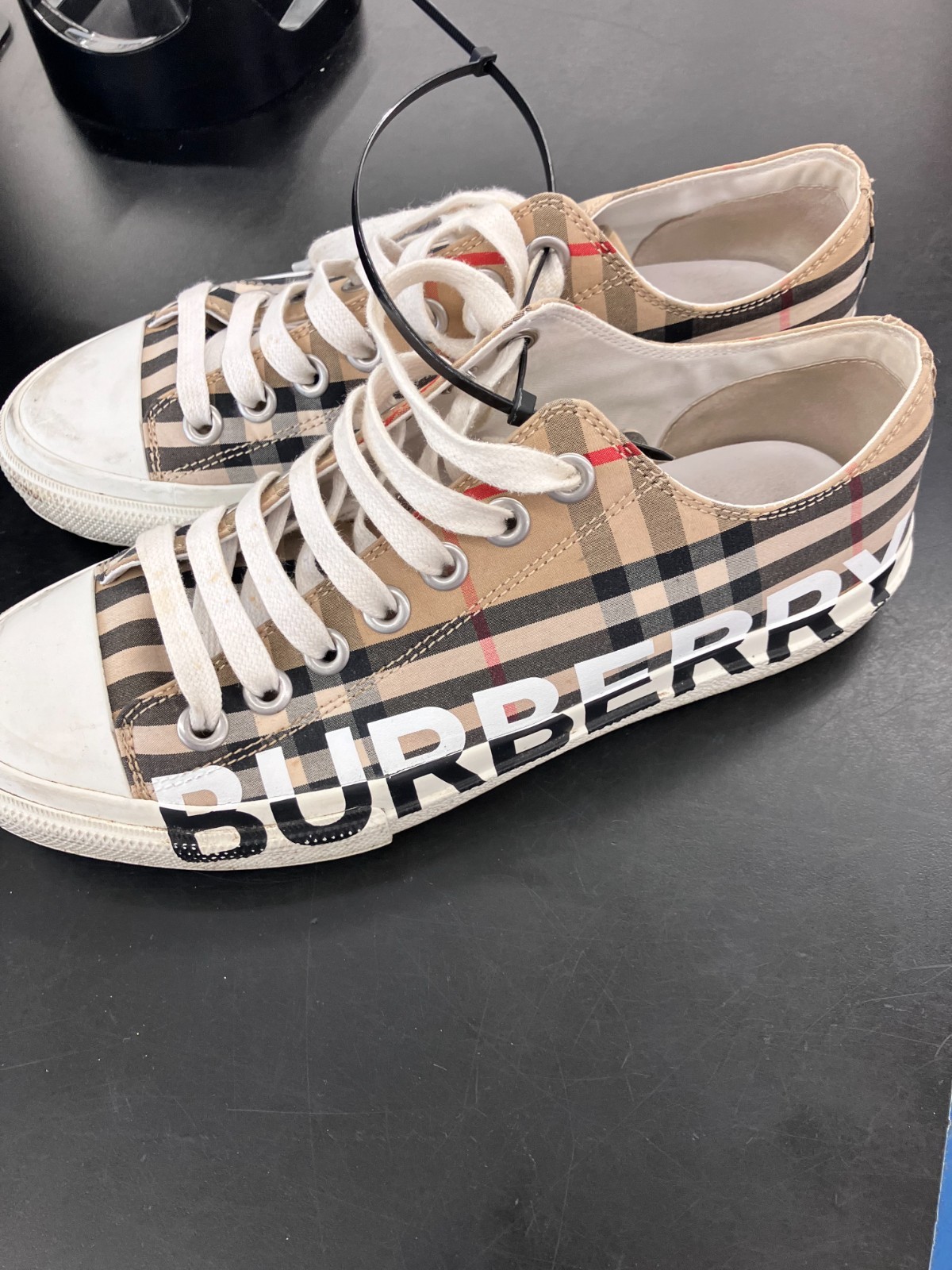 Used Burberry Larkhall BEIGE CHECK CANVAS LOGO WHITE CAP TOE SNEAKERS 39/ US 8.5
