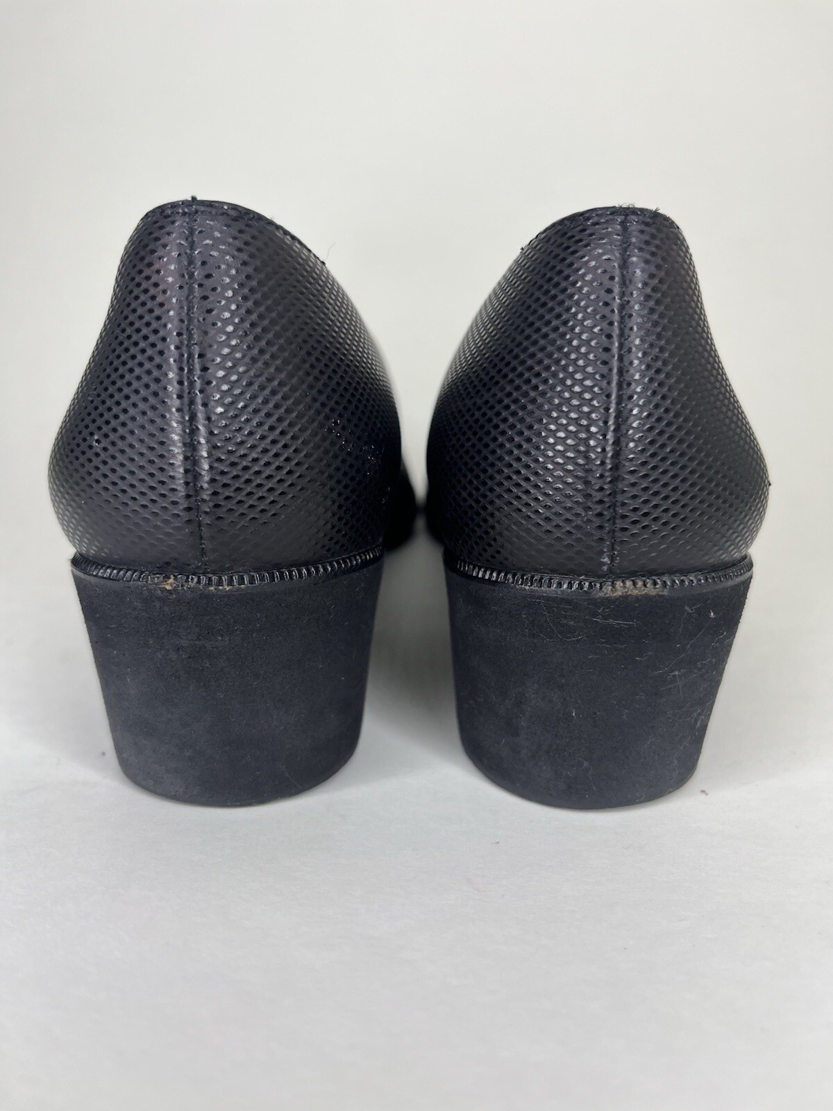 salvatore ferragamo boutique women shoes Pumps Heels Women Size 7.5 4A Black