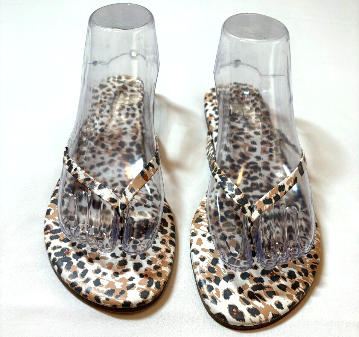 Aerie Thong Flip Flops Flat Animal Print Sandals Slip on Women’s Size 8