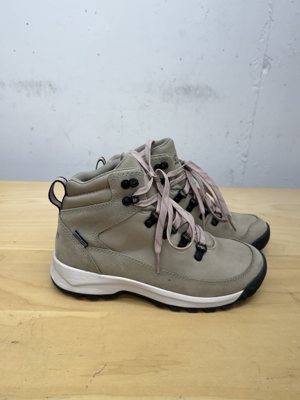 Danner Boots Womens 5.5 Adrika Hiker Ash Grey Hiking Trail Ankle Lace Up Shoes