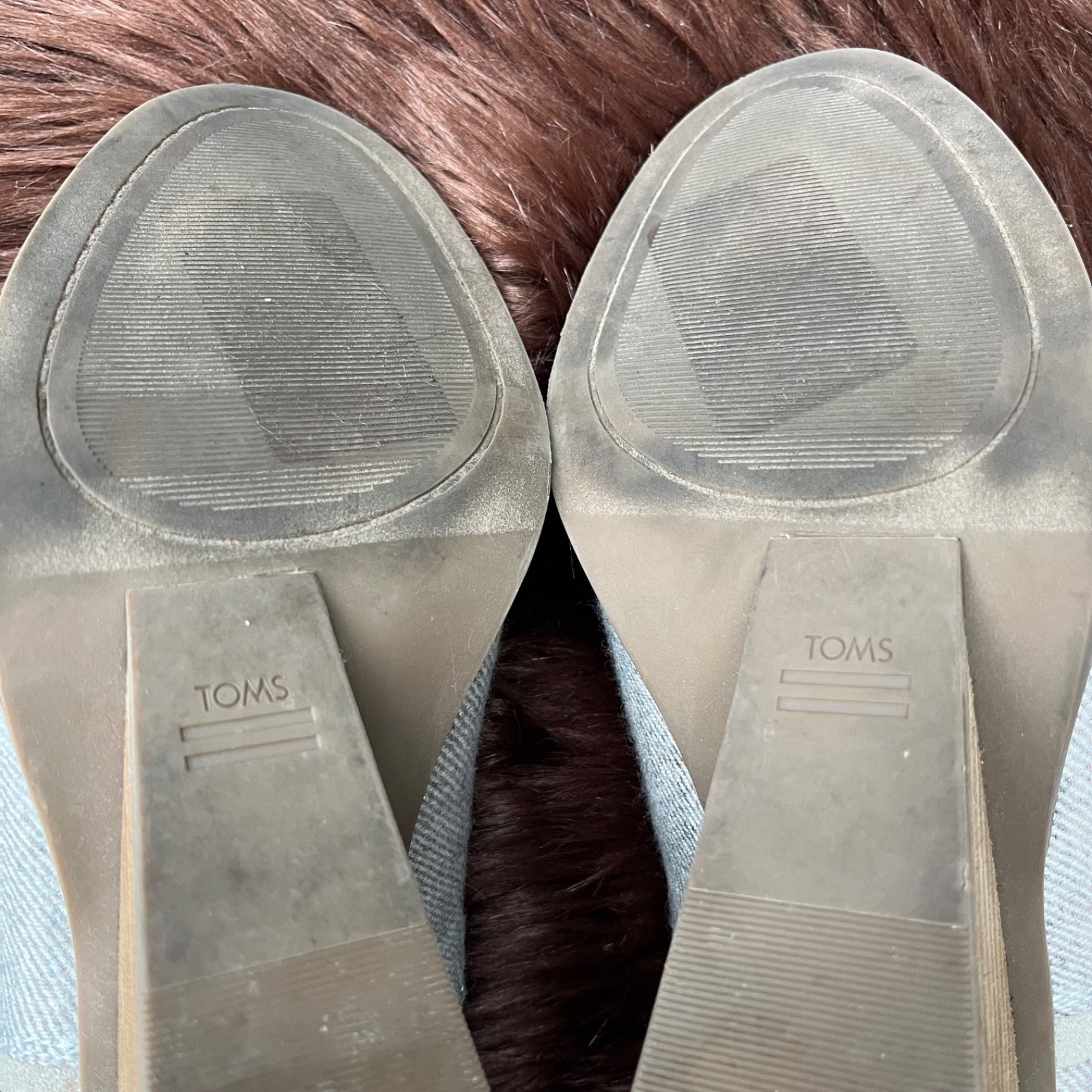 TOMS Kaia Wedge Bootie; Size 7.5; Oatmeal Tweed Shimmer