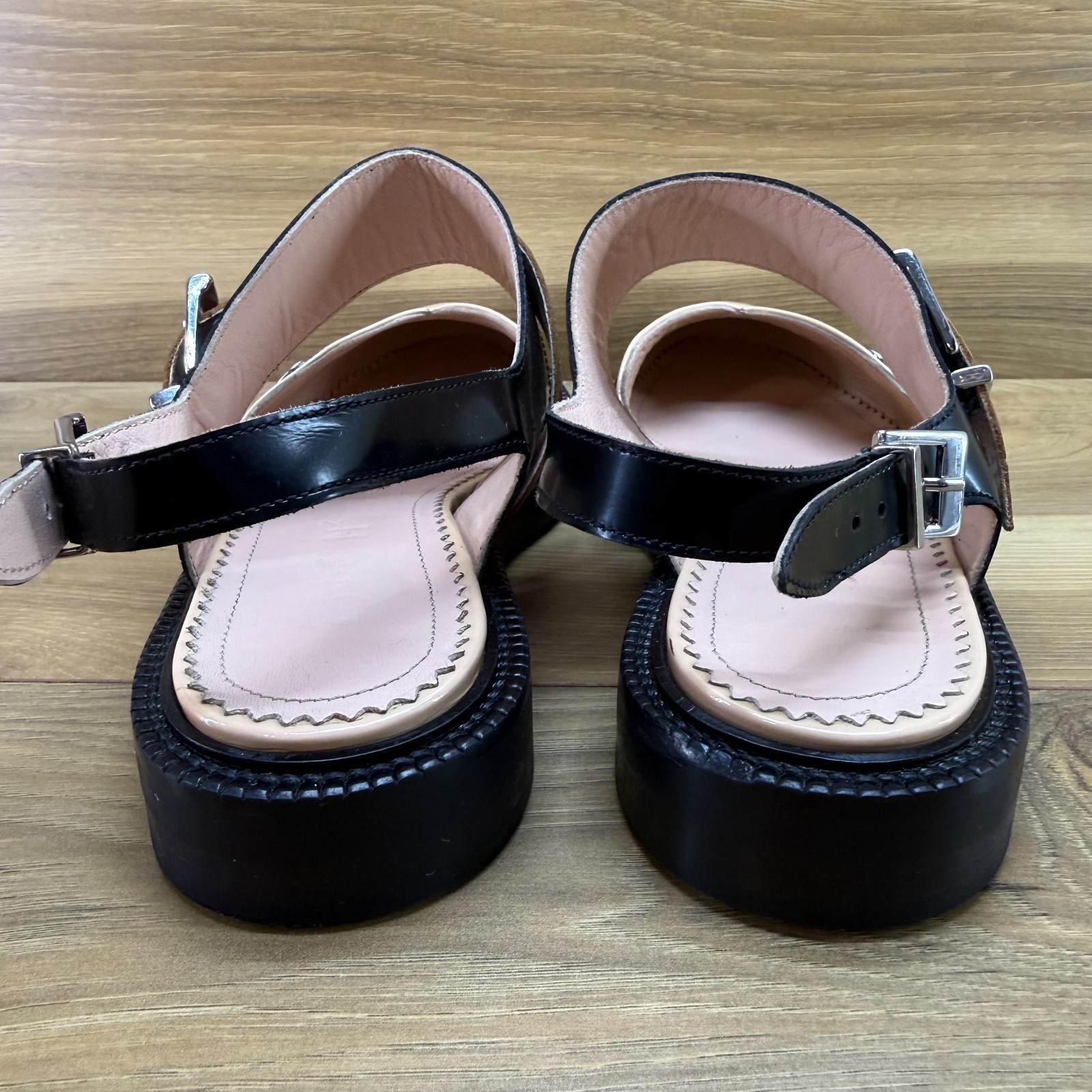 INCH2 Slingback Flats Womens 8 8.5 EU 39 Nude Patent Leather Croc Buckles Modern