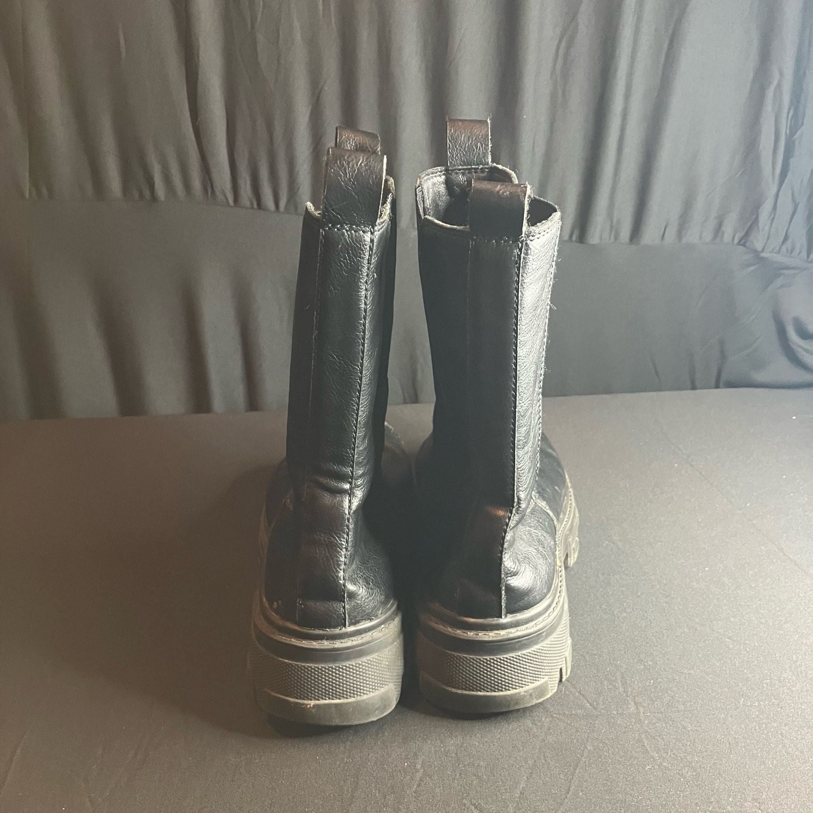 ZARA Mid-Calf Lug Sole Chunky Chelsea Boots size 6W