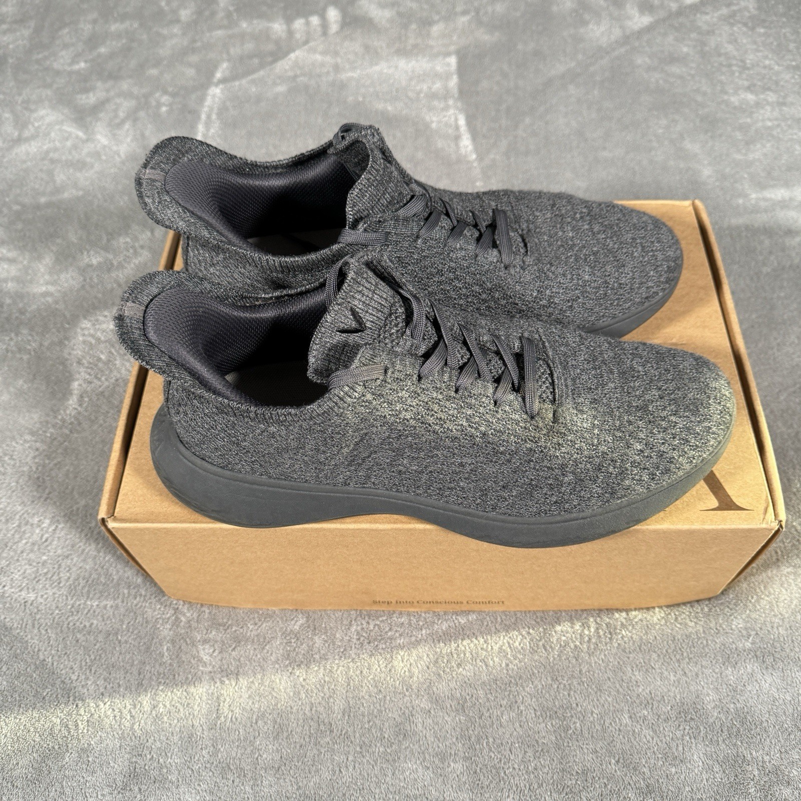 Vivaia Sneaker Sliders Urban Men’s 10.5 EU 44 Dark Gray Wool Mesh Knit Water Rpt