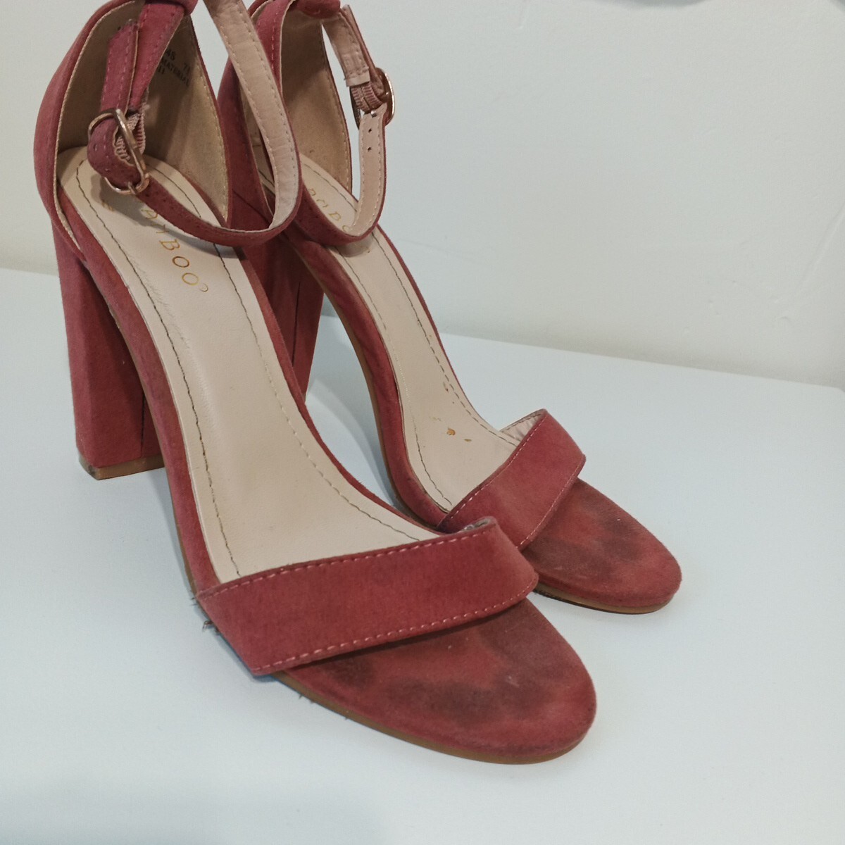 BAMBOO Ankle Strap 4″ Heels Rose Suede Size 7.5