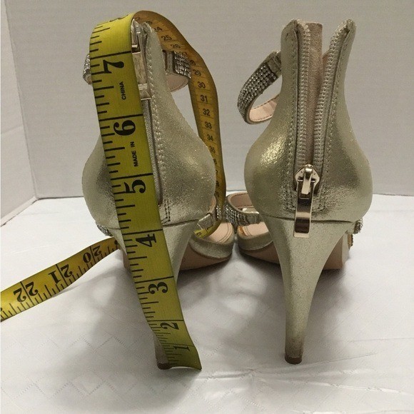 Kelly & Katie Metallic Gold Rhinestone Strappy Heels Ankle Strap Size 7.5