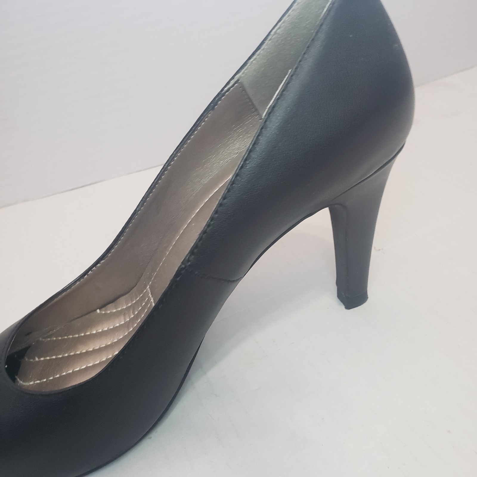 Easy Spirit Shoes Size 7W Black Leather Peep-toe Heels 3.25 inch Dressy Classic