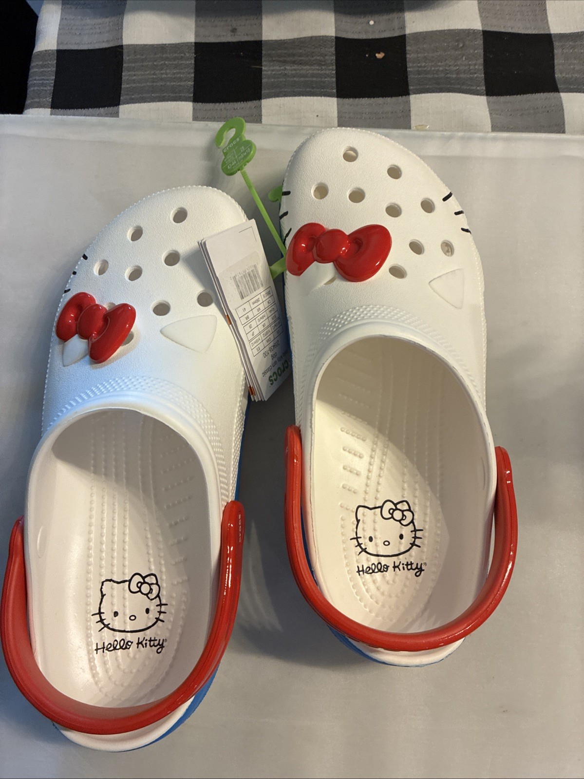 Crocs x Hello Kitty Classic Clog 50th Anniversary M10 W12 New
