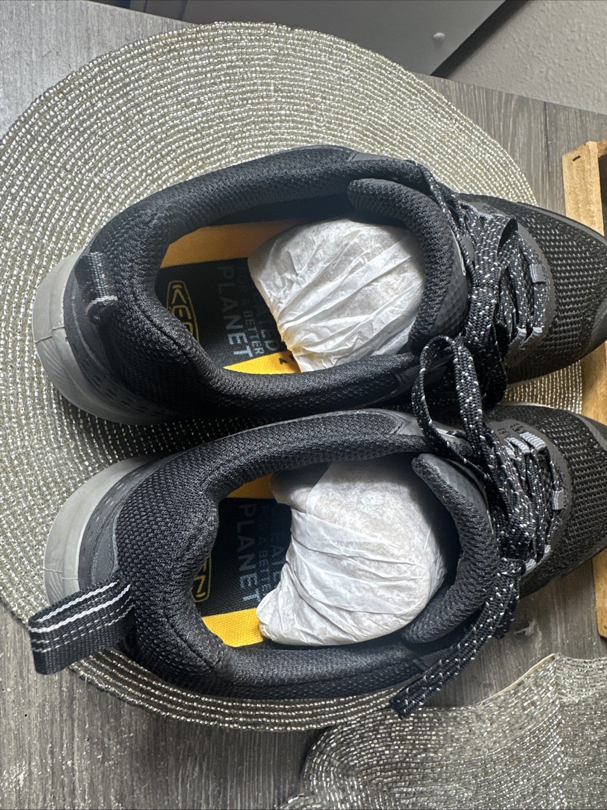 KEEN Terradora Speed Hiking Black Women’s Sneakers 9.5/40 PreOwned EUC-MINT