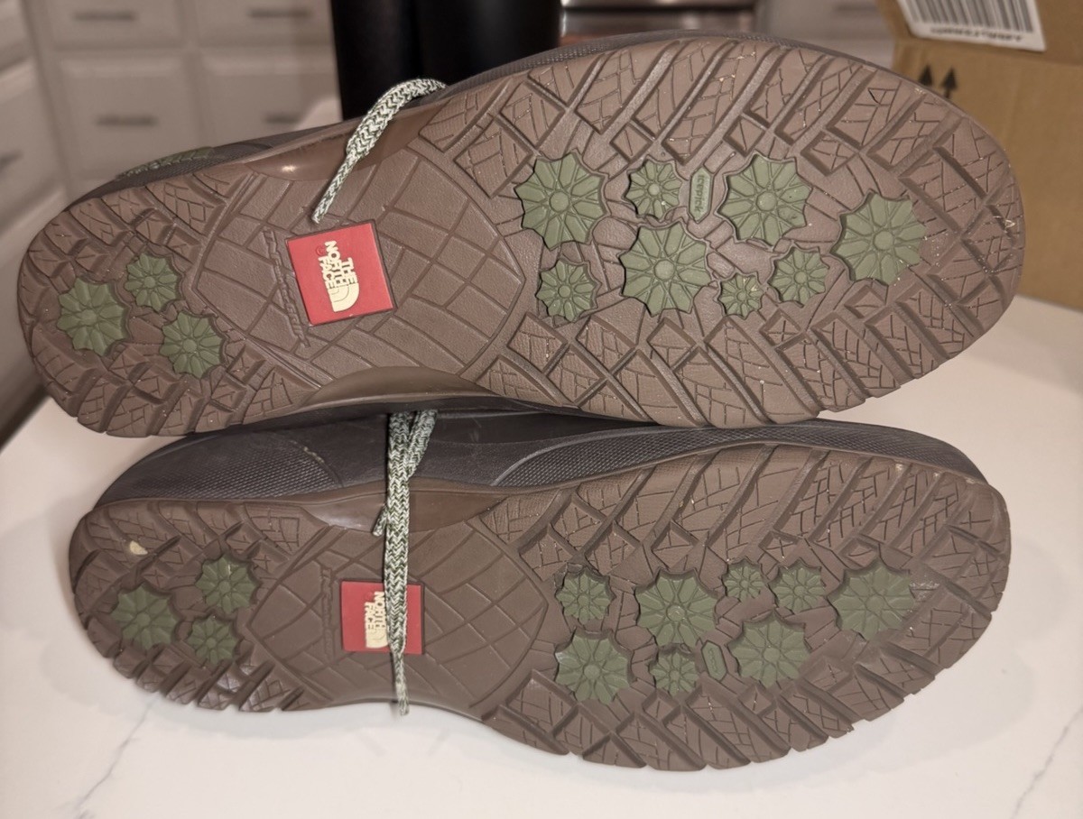 The North Face Shellista III Mid WinterBoots – Women’s Size 10 SEE PHOTOS WEAR