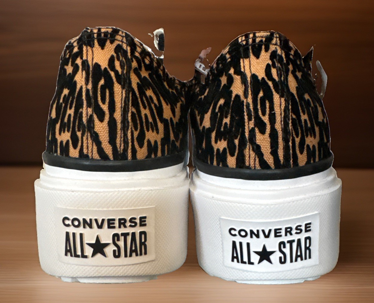 NWT Chuck Taylor All Star Lift Double Stack Platform Leopard Women 11 Men 9