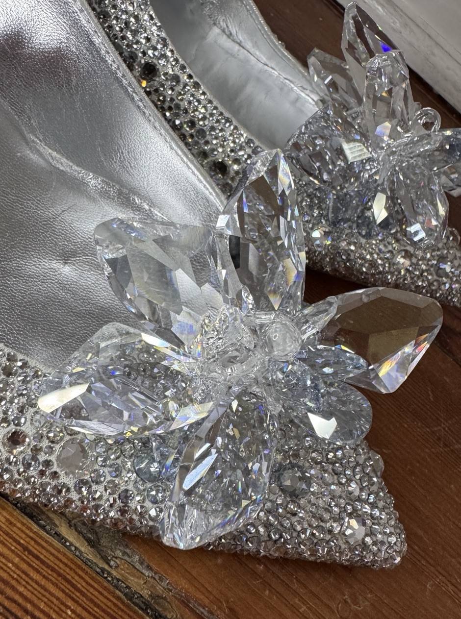 New Jimmy Choo «Cinderella» Allure Crystal Covered Pointy Toe Pumps Heels 9