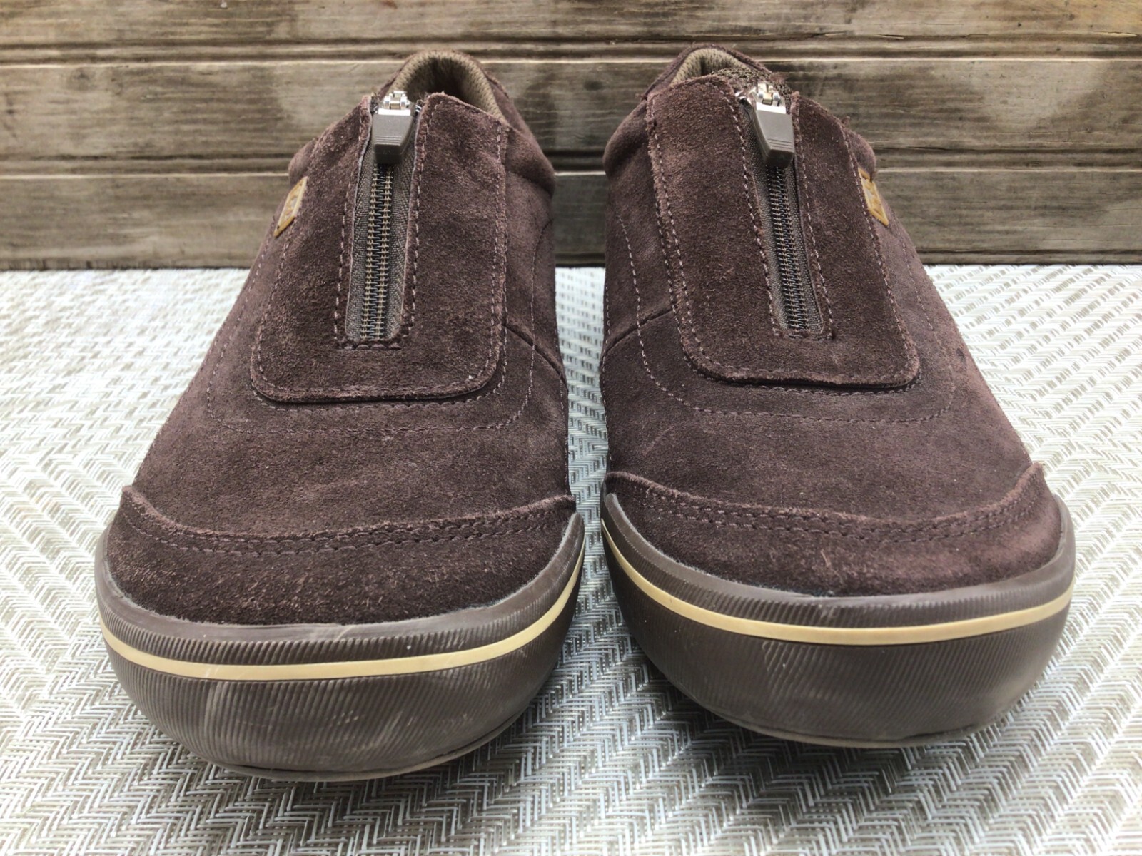 KEDS Womens Expresso Brown Suede Zip Front Shoes Slip On Size 9.5