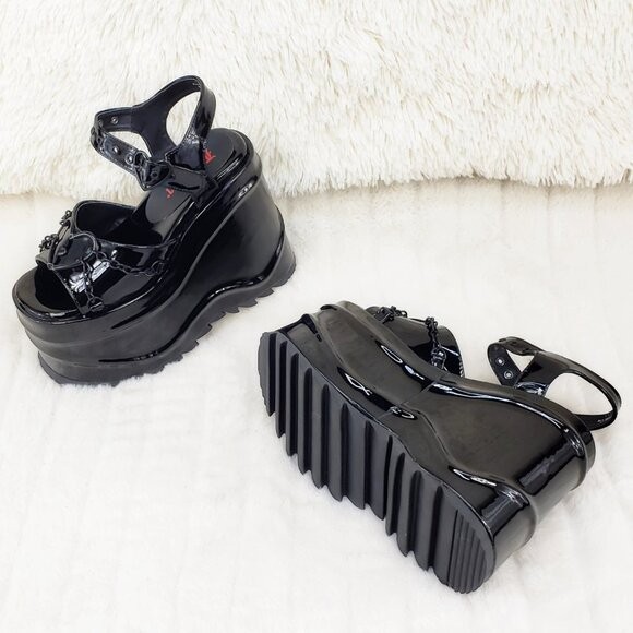 DEMONIA Wave 09- 6″ Platform Goth Heart Chain Sandals Shoes Black Patent
