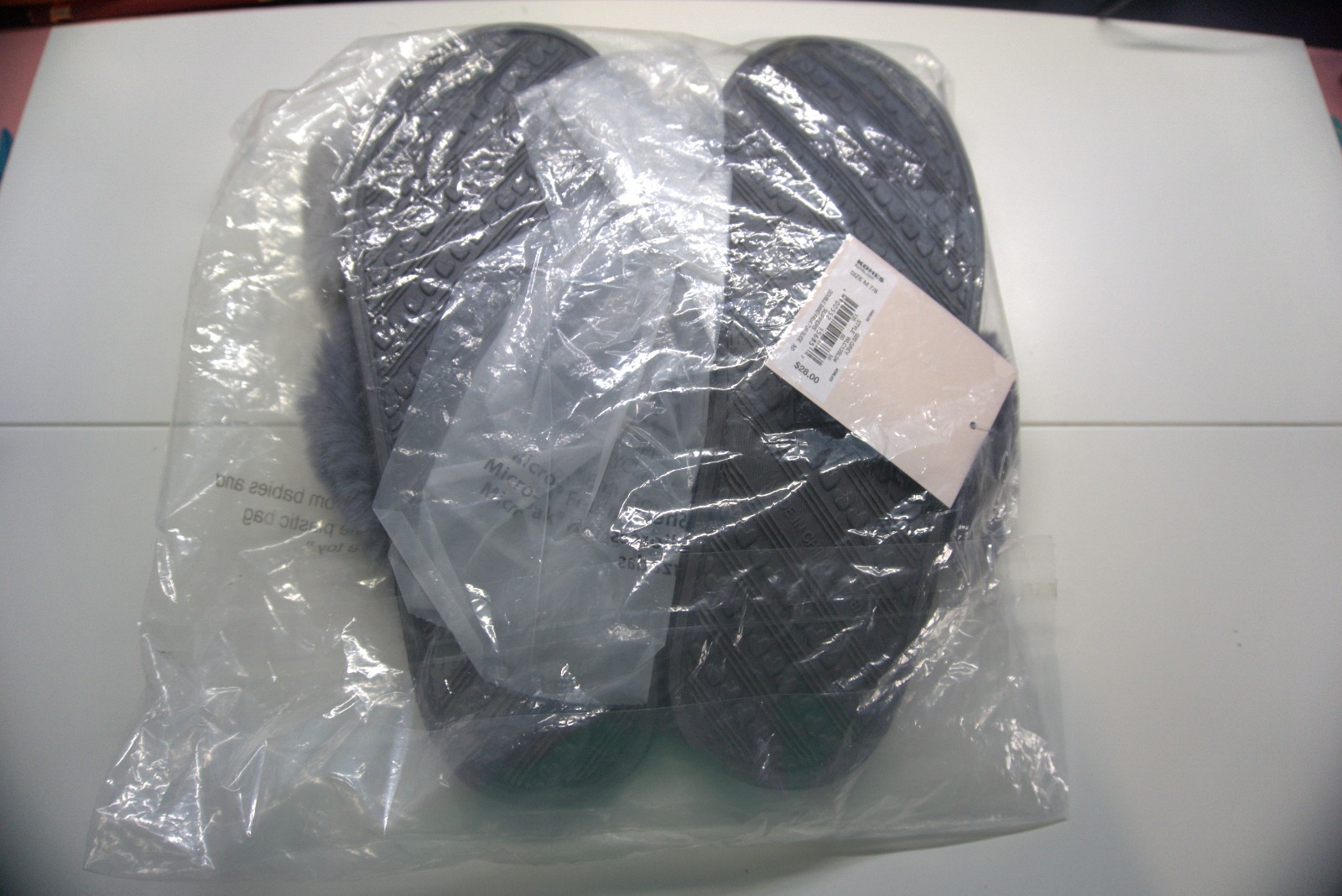 Lot of 4 – LC Lauren Conrad Double Band Faux Fur Slide Slippers Gray M 7/8