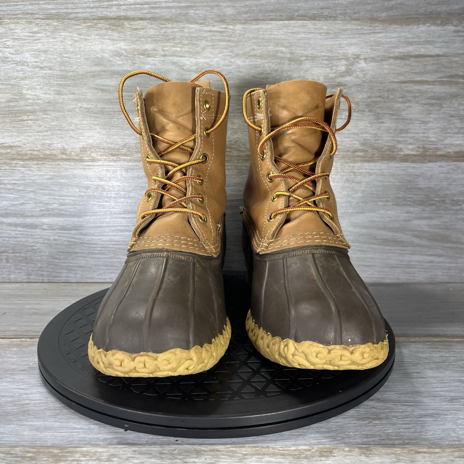 L.L. Bean Women 8″ Waterproof Brown Leather Duck Boots Size 9 Made in Maine USA