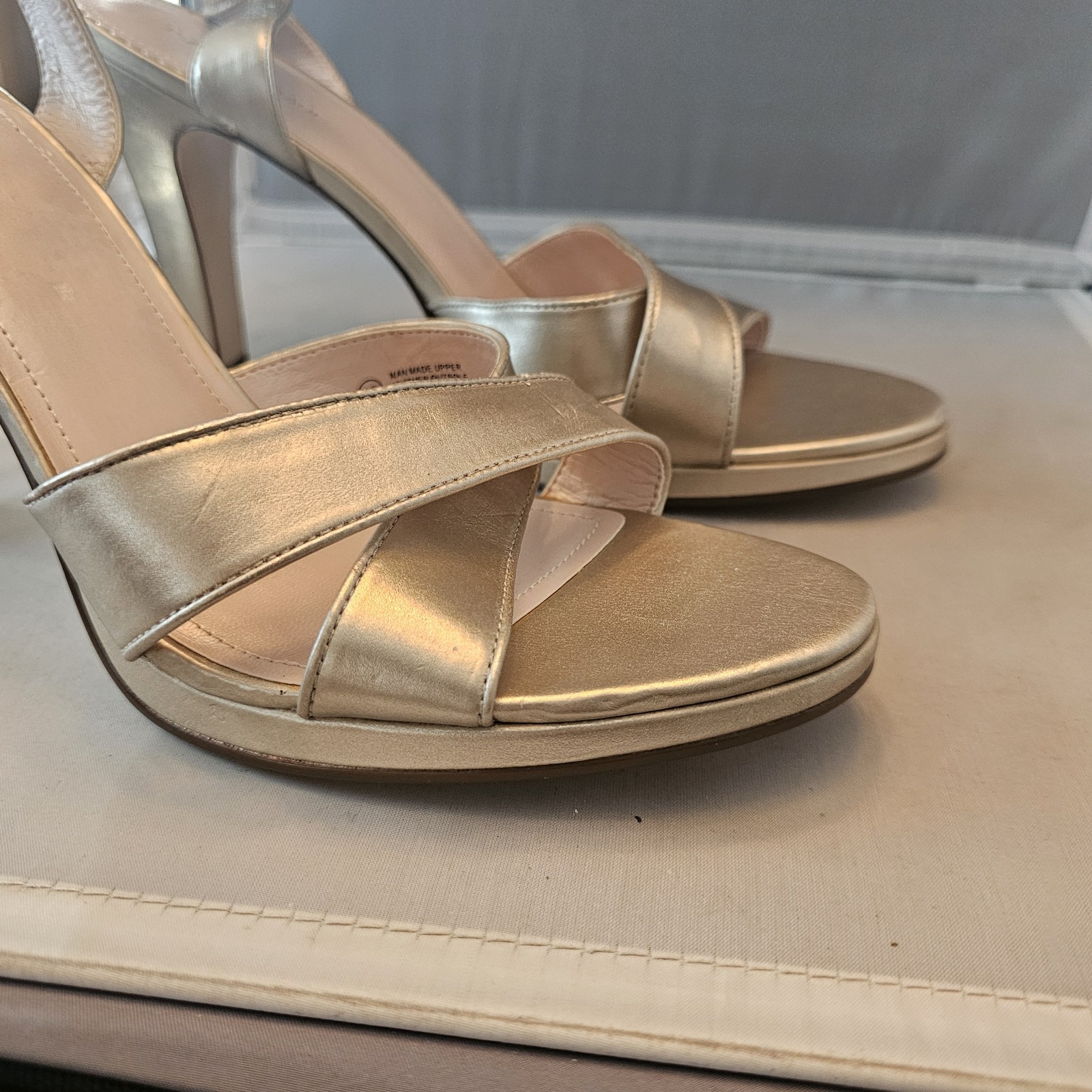 ISAAC MIZRAHI for Target Size 12 Erin Leather Outsole Man Made Upper Made China