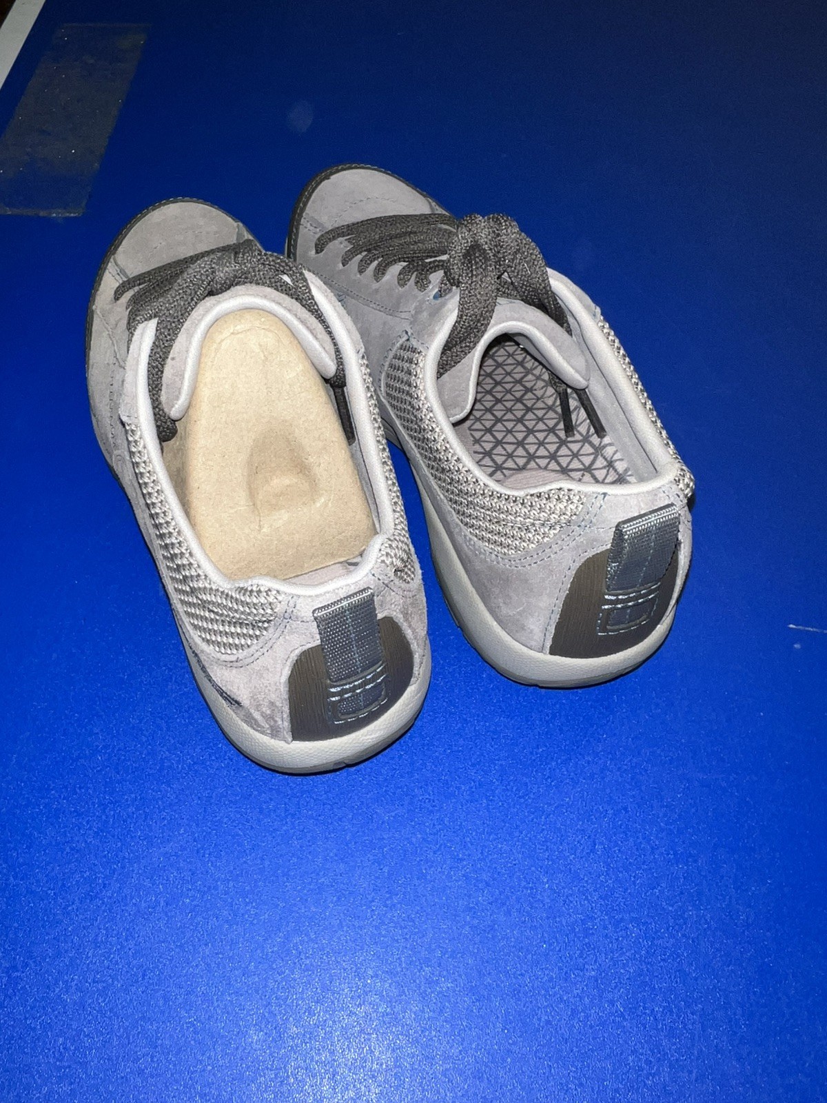 Dansko Paisley Suede Grey/Blue Size 36 Sneakers New With Box