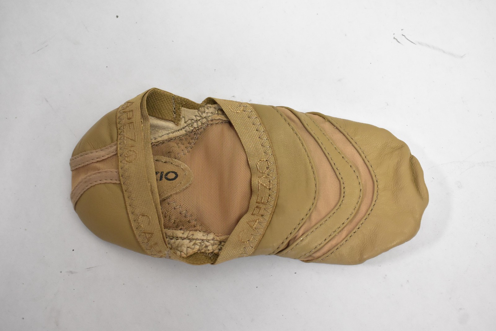 Capezio Freeform Shoes Womens Size 7 Beige Ballet Flats FF01 Leather Suede