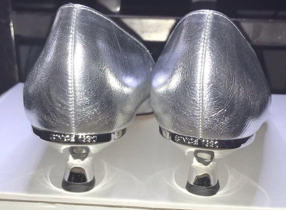 Franco Sarto Silver Leather Solid Pointed Toe Pump Heels Buckle Slip On 7M