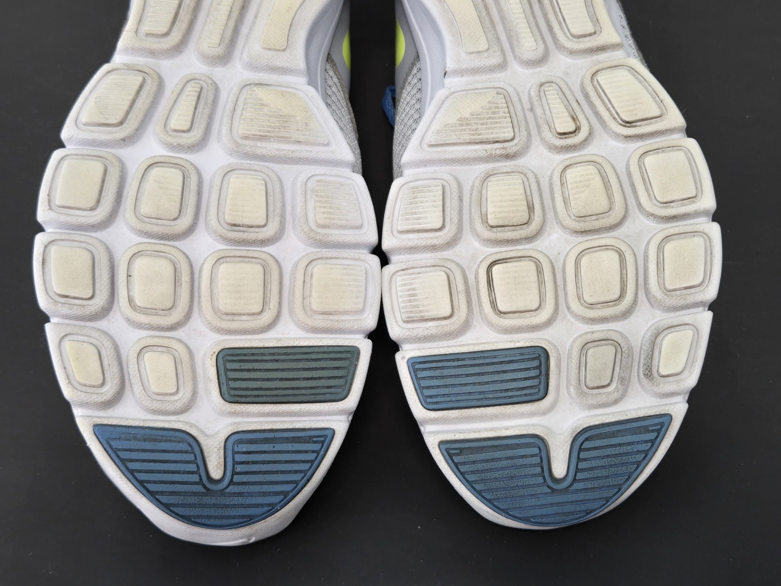 Nike Flex Experience RN Womens Athletic Running Shoes Gray Blue Year 2012 Sz 11