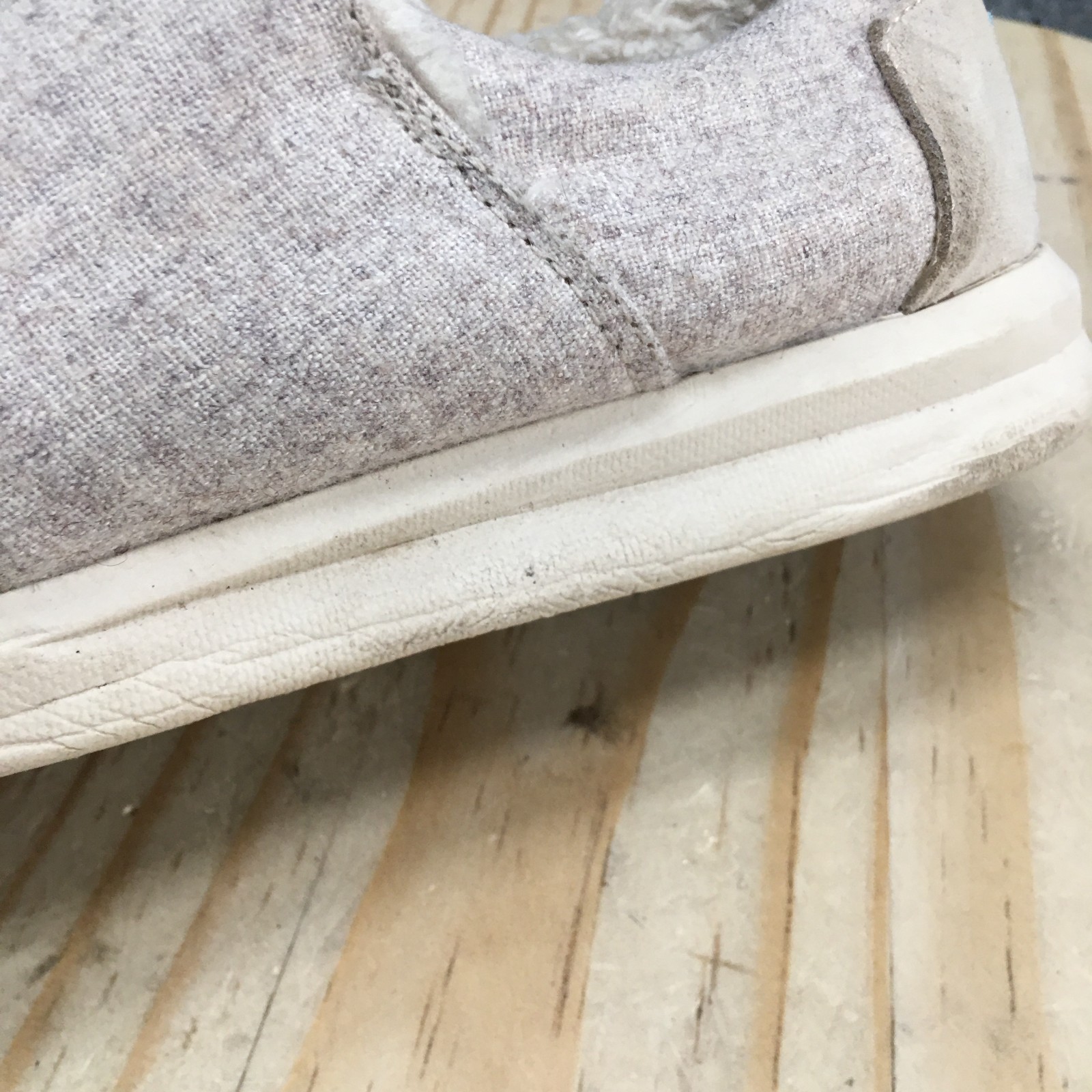 Toms Shoes Womens 9 Del Rey Sneakers Gray Casual Lace Up Comfort Low Top Flats