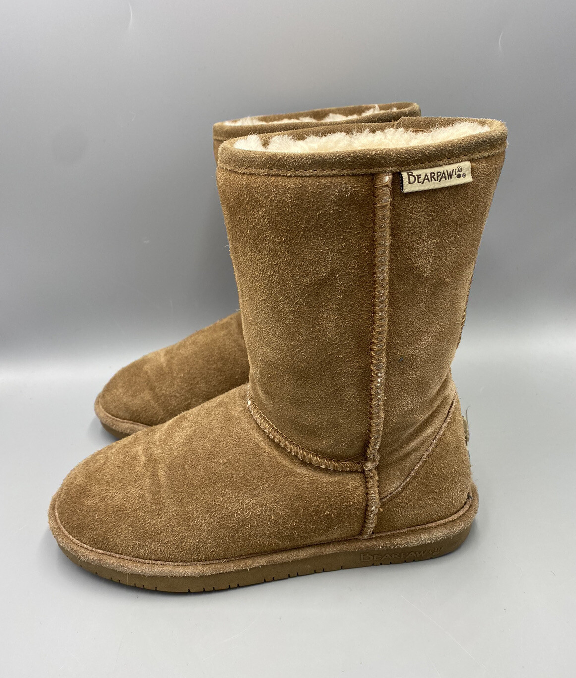 Bearpaw Emma Short 608W Earth Suede Boots Women Size 6