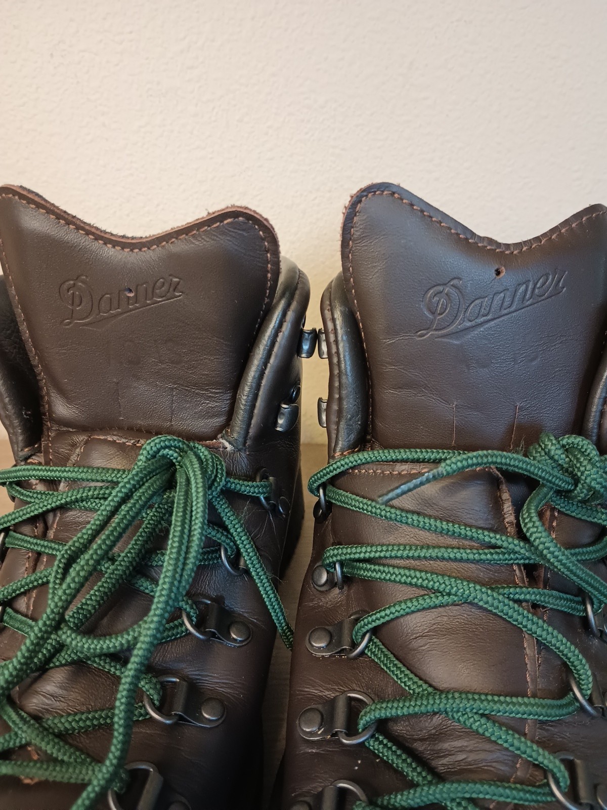 Danner Mountain Light II Boots 30800 Leather Gore-Tex Women Size 9.5 M Made USA