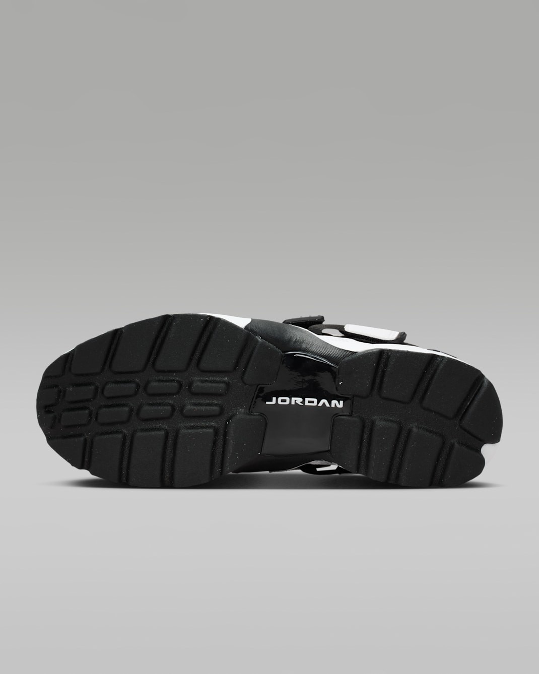 NIKE Women’s Jordan Trunner LX HQ2164-100 White Reflective Silver Black