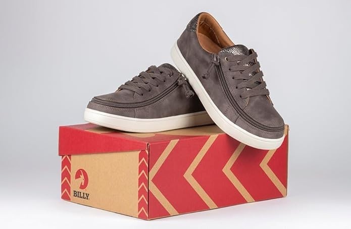 NEW Billy Footwear Women Sneaker Low Top Zip Up Espresso Adaptive Sz 6.5W RY2501