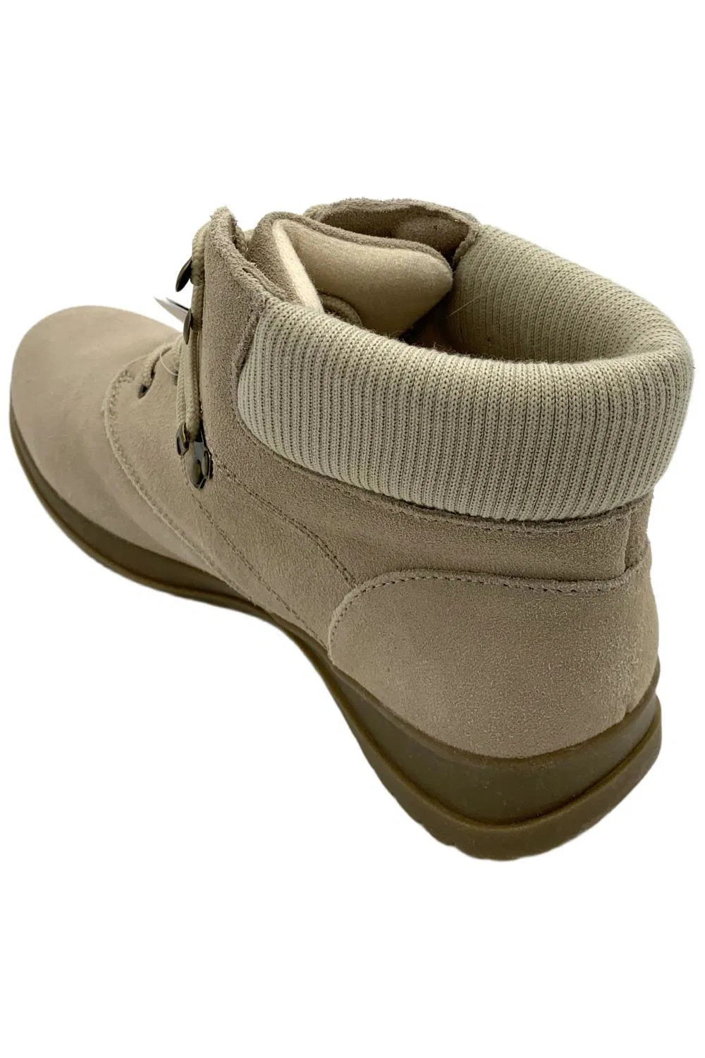 Wanderlust Women’s Boston Suede Ankle Boots Camel