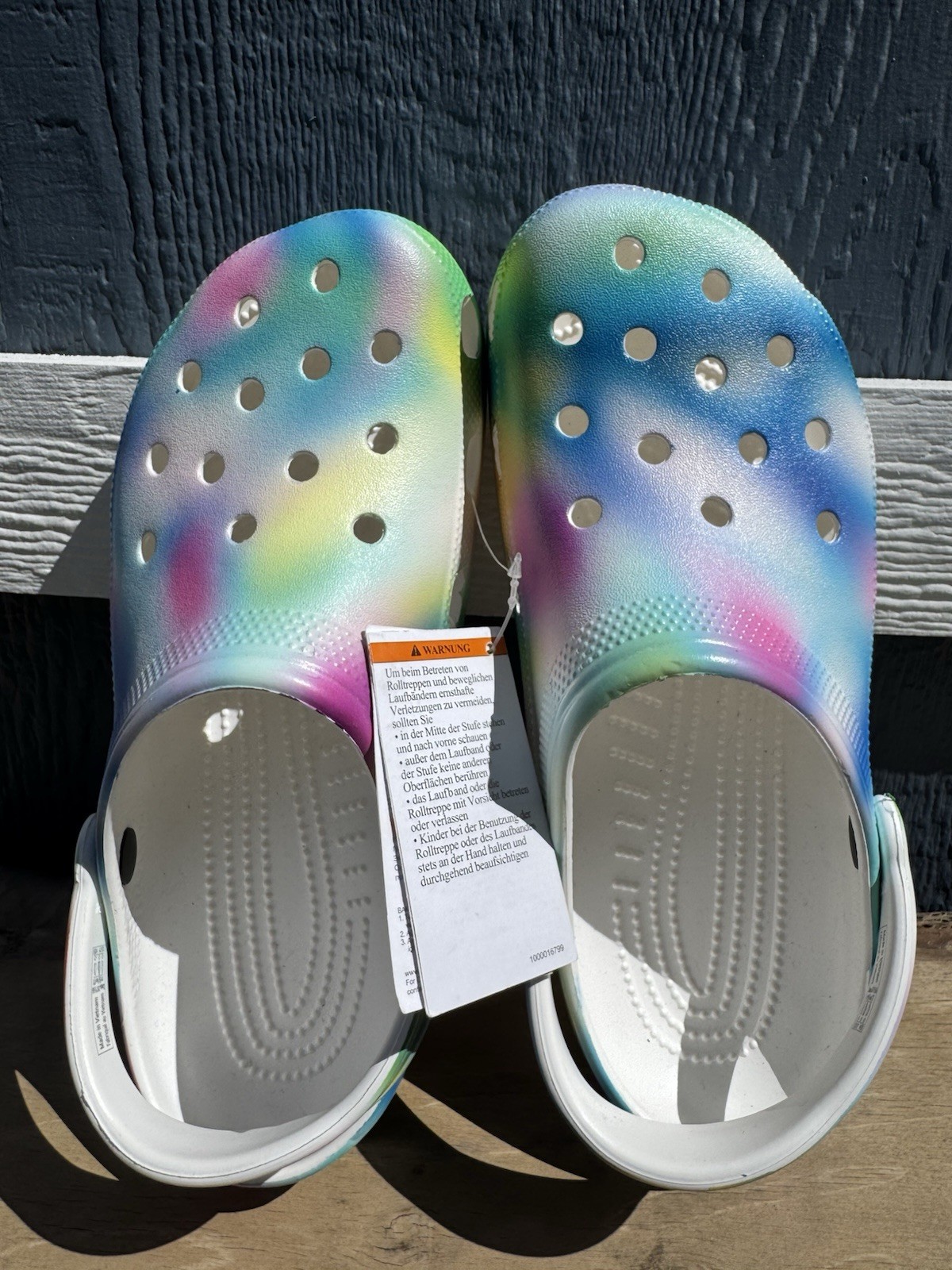 NEW CROCS Classic Solarized Tie-Dye Sandals Blue 207556-94S Men’s 9/Women’s 11