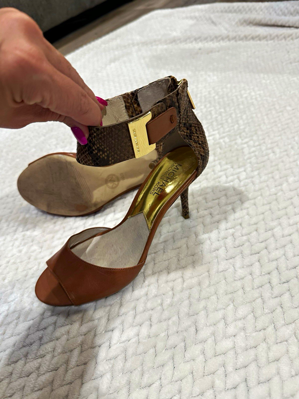 Michael Kors Women’s 6.5M Brown Snake Print Patent Leather Open Toe Heels