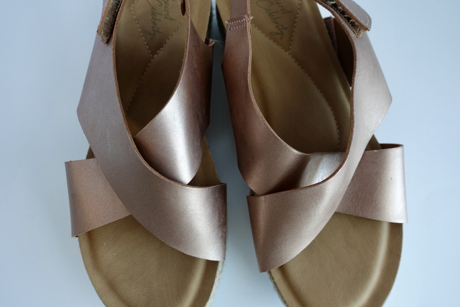 Secret Celebrity Women Rose Gold Espadrille Wedge Sandals US 11