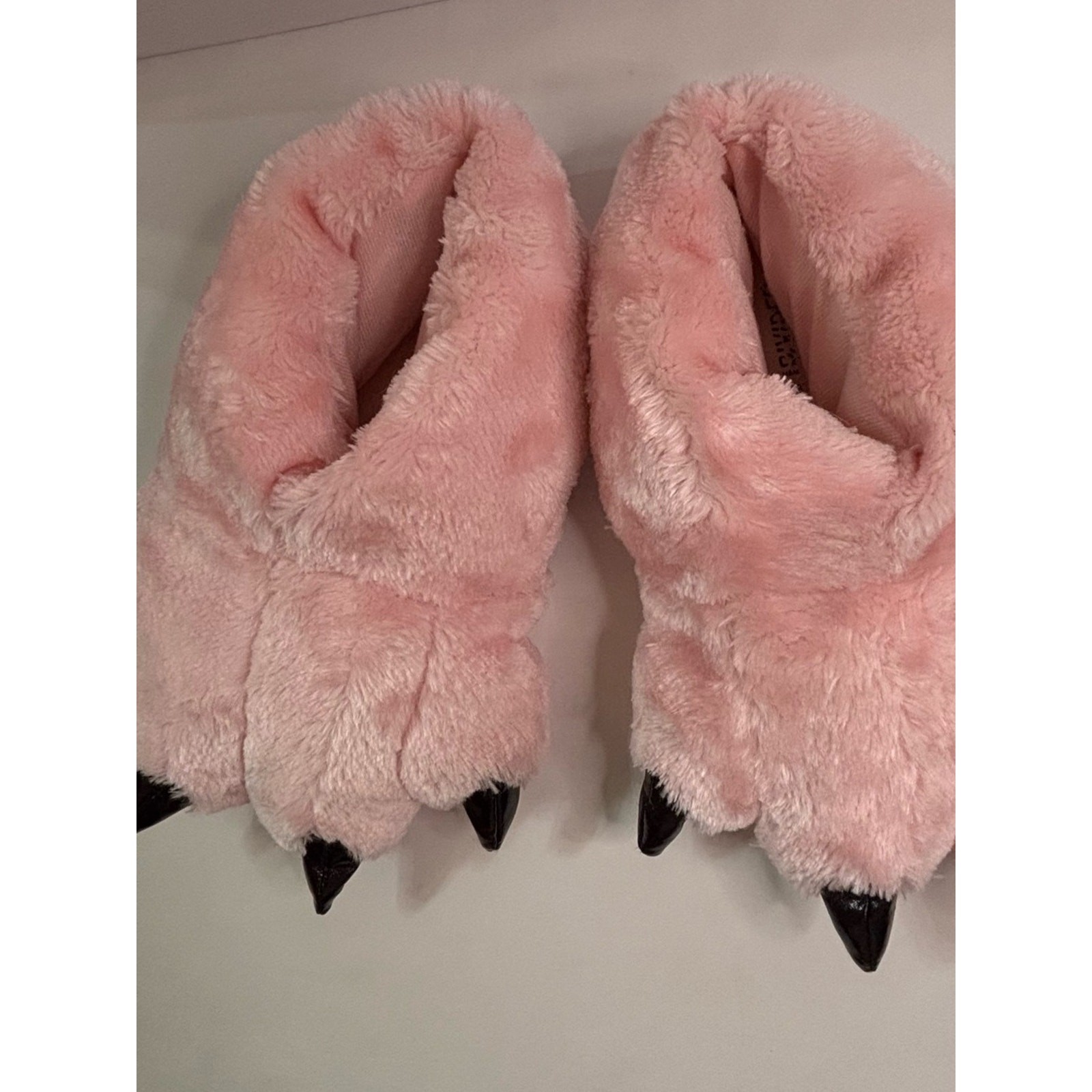 H&M Pink Plush Monster Claw Slippers with Black Claws Sz 36/37
