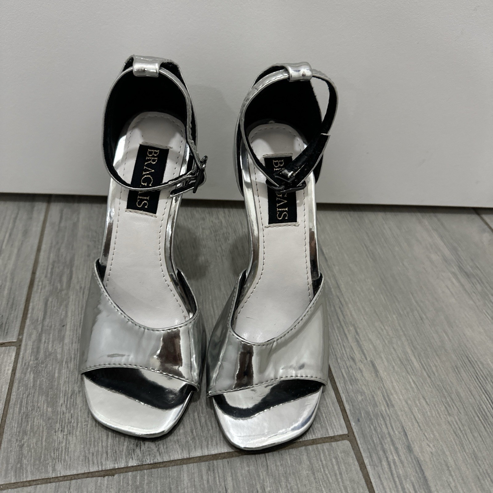 Jojo Bragais Silver Heels «JEHZA»Official Footwear 69th Miss Universe Size 5