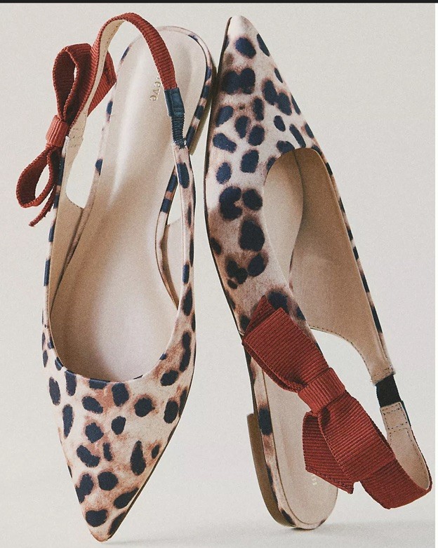 Anthropologie Maeve Side Bow Slingback Flats Women’s 7.5 Animal Satin Pointed