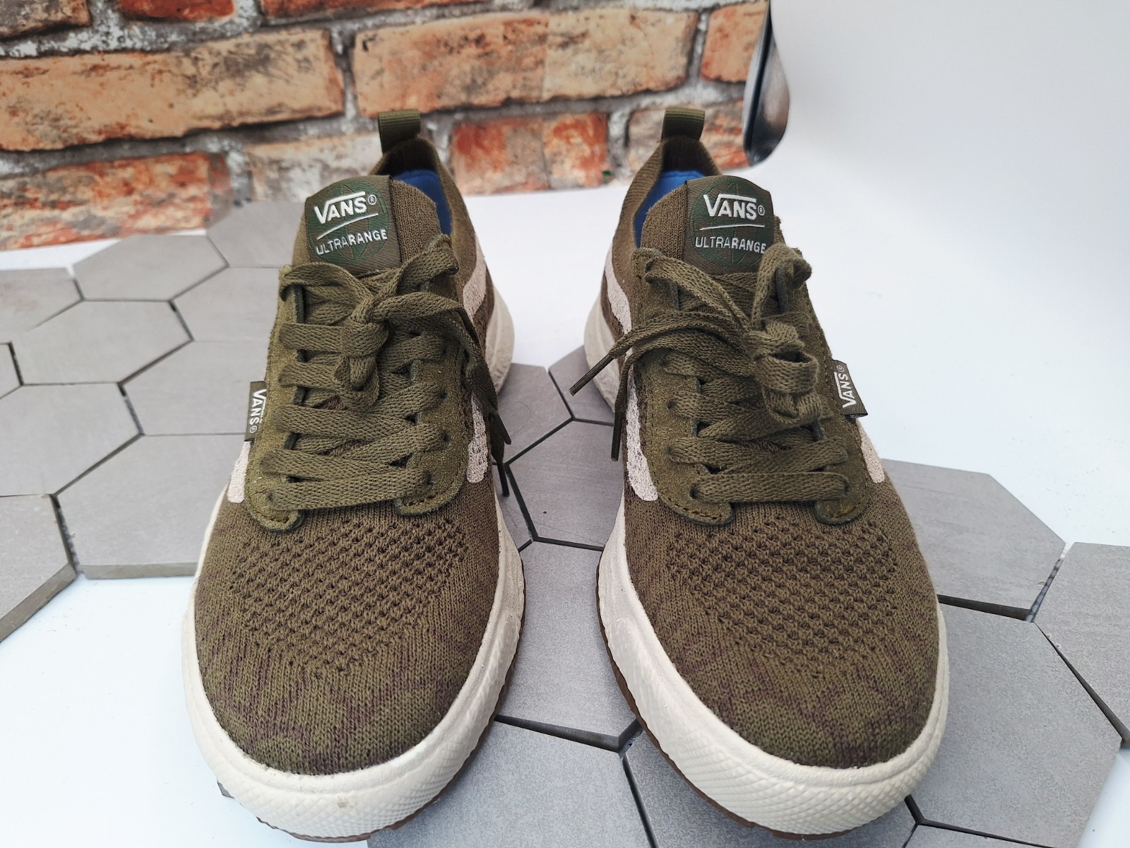 Vans UltraRange VR3 Eco Sustainable Dark Olive Knit Sneaker Women Sz 8 Men 6.5