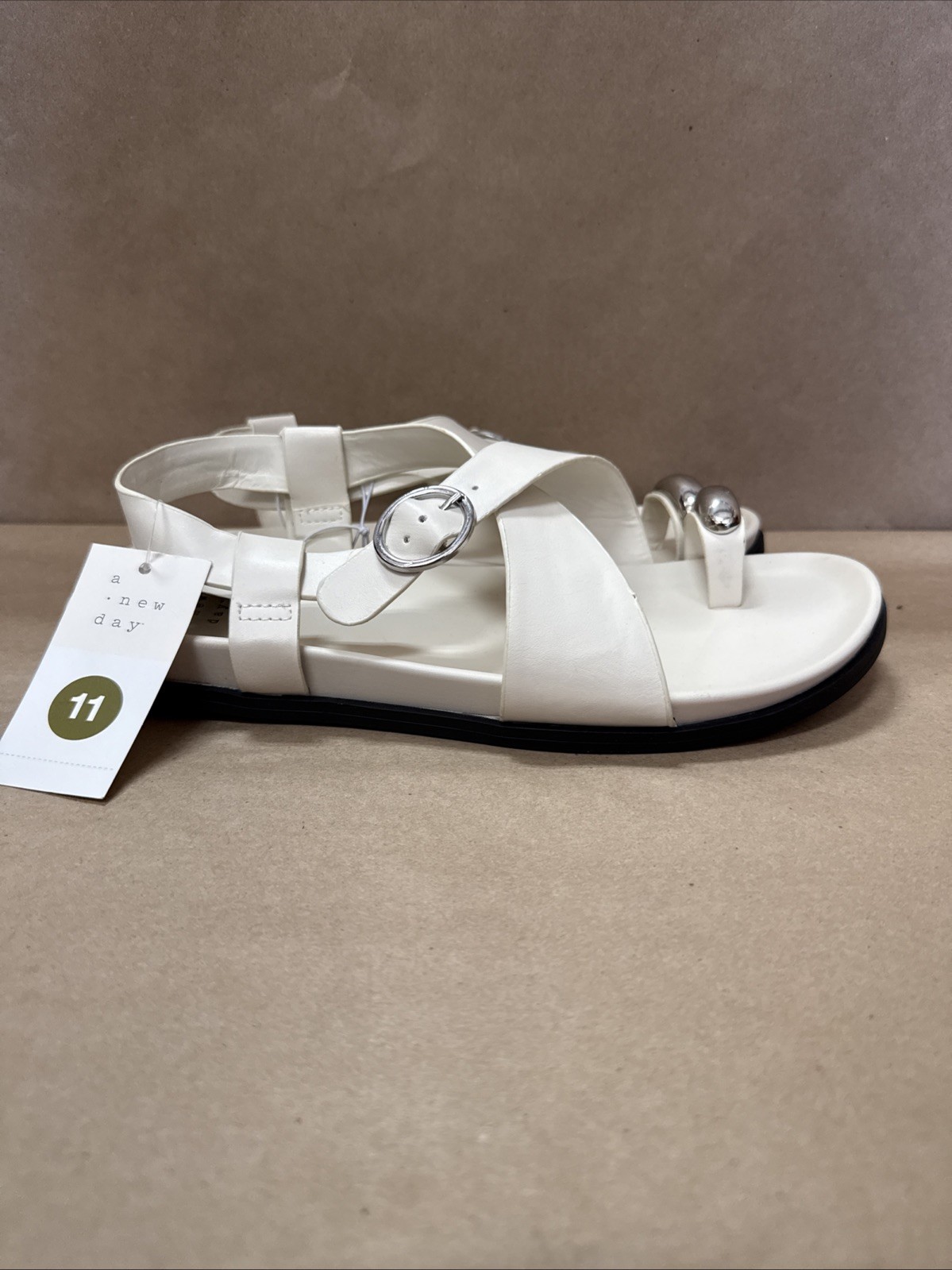 A New Day – Women’s Off-White Penelope Toe Ring Footbed Sandals SEE DESCRIPTION